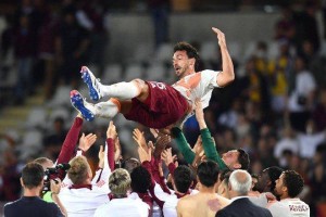 传奇落幕！胡梅尔斯意甲末轮完成职业生涯谢幕战