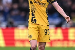 90+4分钟遭绝杀，国际米兰输了不该输的比赛！意甲争冠趋于白热化