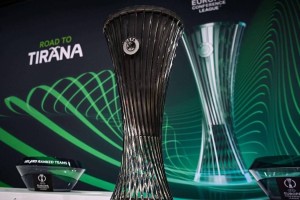 欧协联-切尔西VS佐加顿斯：蓝军招入6名小将，进攻受阻？