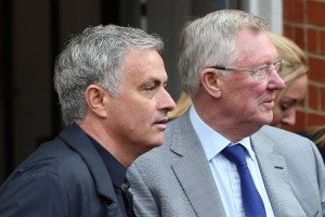 教练罗杰斯：弗格森当年让曼联给穆帅蓝军列队，这是格局也是动力