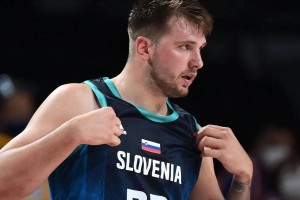 东契奇中文欢迎杨瀚森进入NBA 称会给他手机号